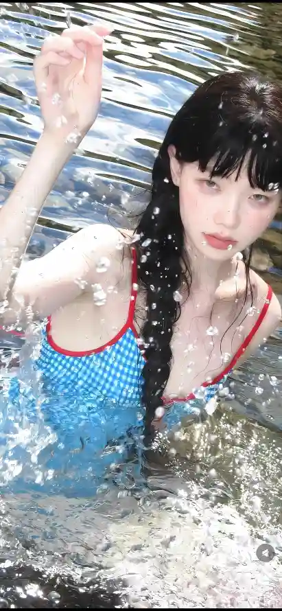 日韩国产亚洲欧美中国v_亚洲成aⅴ人片_一本无码av中文出轨人妻