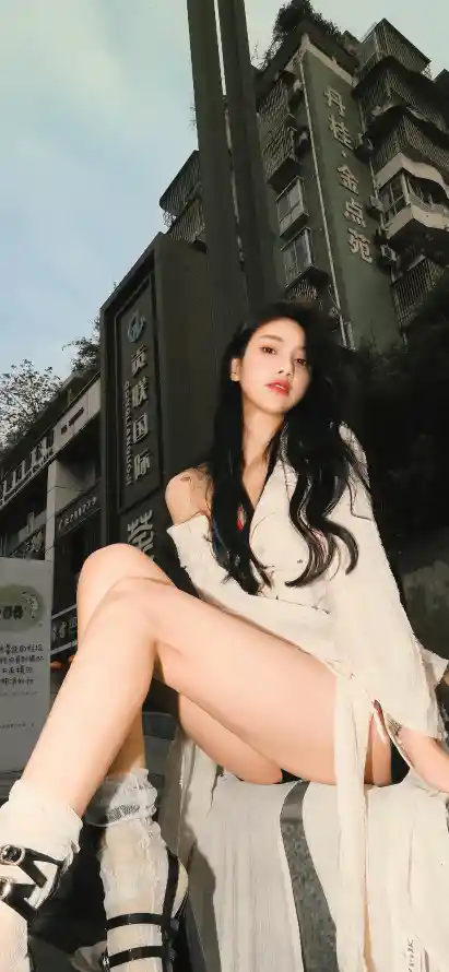 日韩国产亚洲欧美中国v_亚洲成aⅴ人片_一本无码av中文出轨人妻