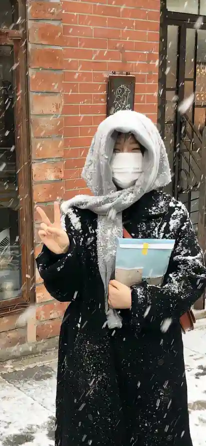 日韩国产亚洲欧美中国v_亚洲成aⅴ人片_一本无码av中文出轨人妻